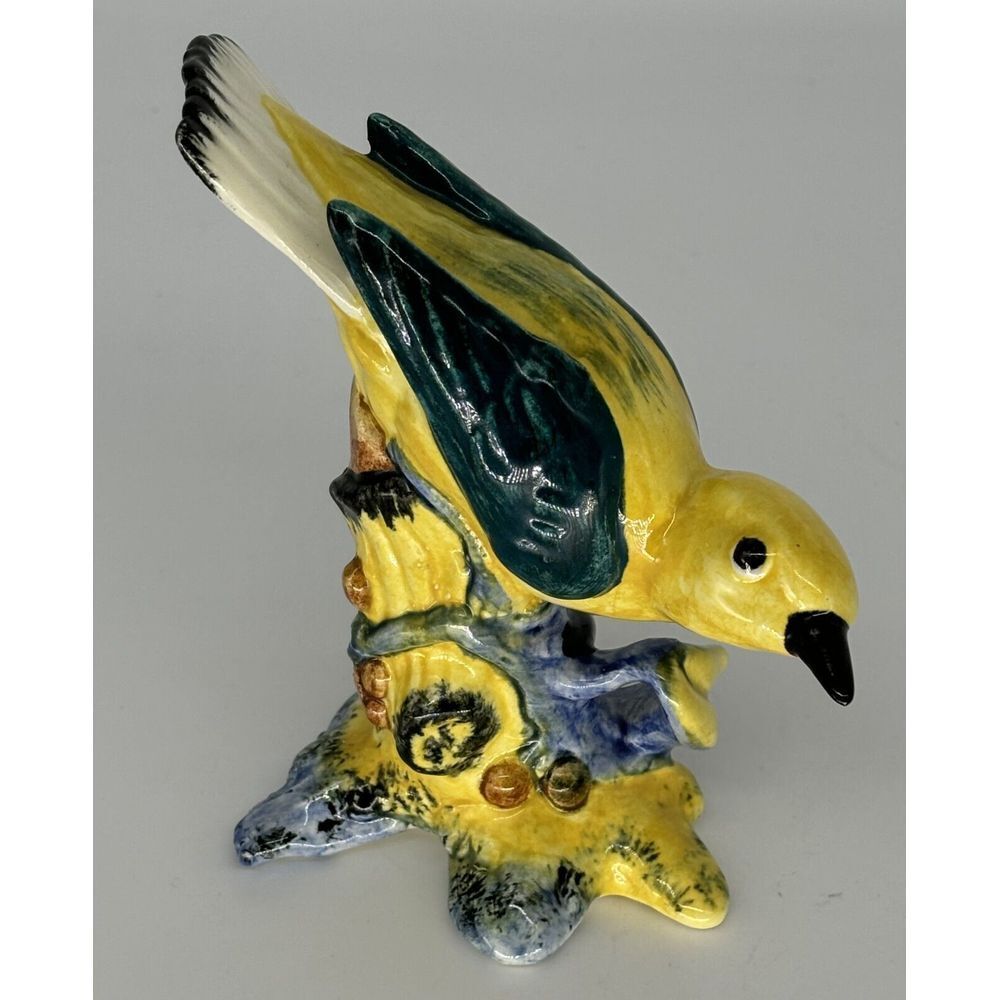 Vintage Stangle Pottery Bird Yellow Kentucky Warbler Figurine #3447